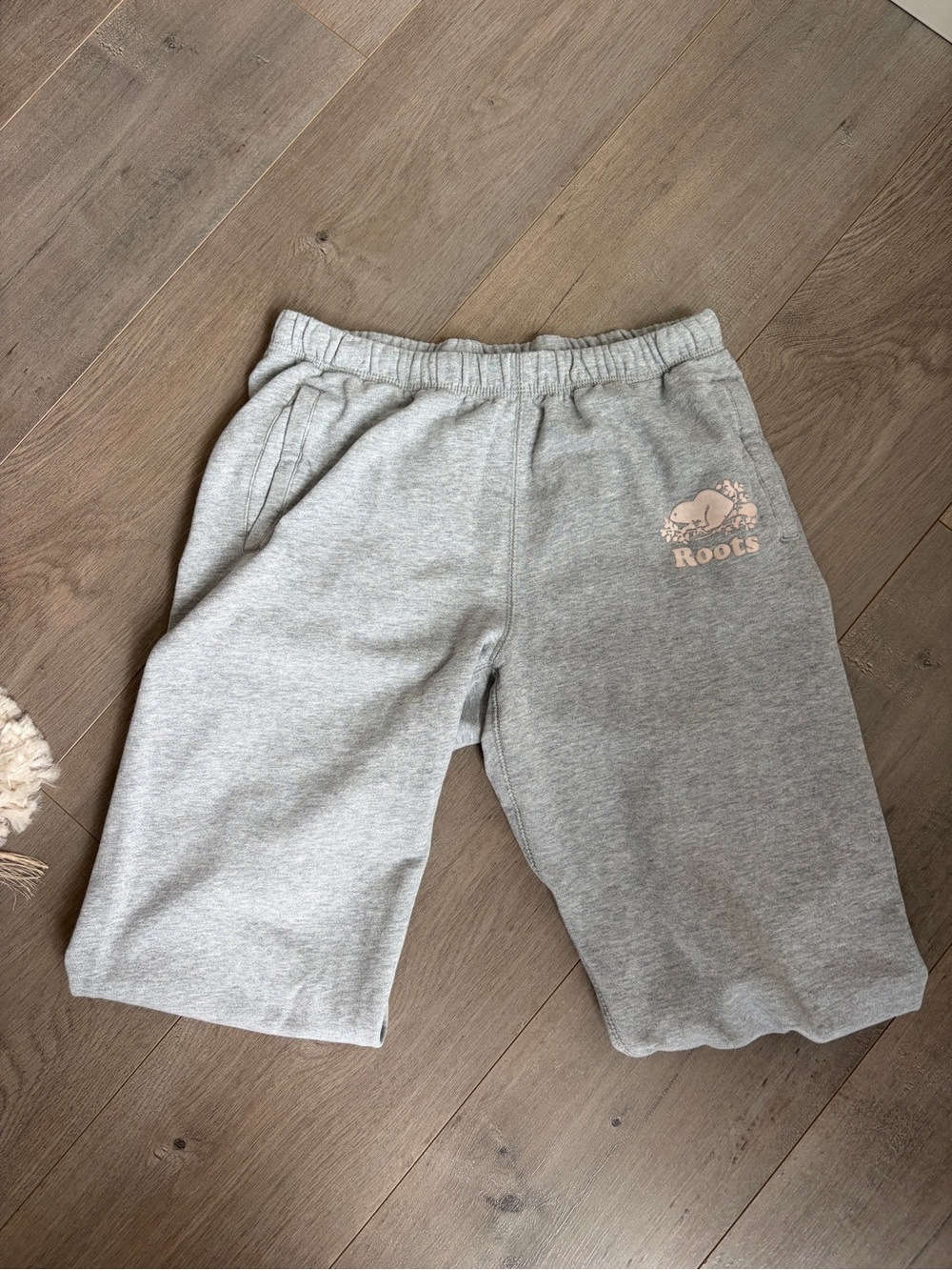 Roots Classic Grey Sweatpants With Pink Logo and back logo small